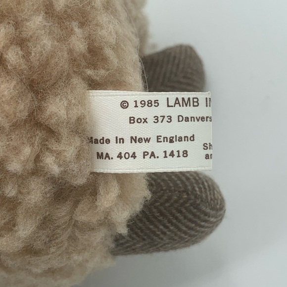 Lamb International E.F. Mutton stuffed Lamb 8” tall Vintage 1985 good cond - Picture 8 of 8